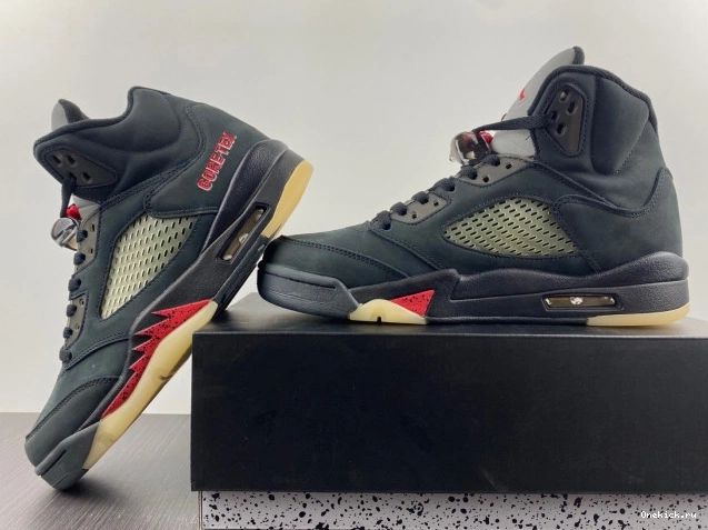 One Kick Noir Gore-Tex 5 DR0092-001 Air Off Jordan 0730